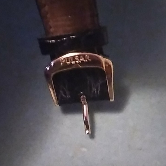 (Bundle 2) Pulsar Watch and a wind up Robotics main image 5
